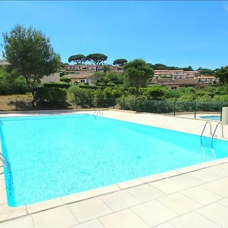 Apartment 3 Pieces Avec Vue Dans Avec Piscine Proche - Fr-1-780-55